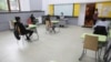 De ce pedagogii ezită să se imunizeze împotriva COVID-19?