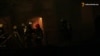 Щоб погасити пожежу ресторану на Дніпрі у Києві задіяли 17 одиниць техніки та пожежний катер (відео)