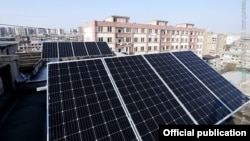 Հայաստան - Արևային էլեկտրակայան Երևանում, արխիվ