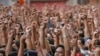 Митинг активистов победившей Индийской народной партии в штате Гуджарат. 16 июня