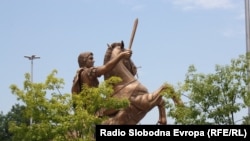 Spomenik Aleksandru Velikom u Skoplju