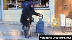„Acolo îs mai cinstiți, nu fură totul așa cum fură aici și tot timpul nu le ajunge, tot iau și iau.”