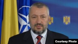 Iulian Fota