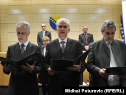 Svetozar Pudarić (prvi s desna) uz Mirsada Kebu i Živka Budimira