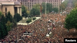 Demonstracije ispred Skupštine 5. oktobra 2000.