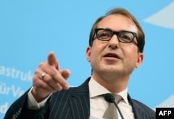 Bavarski konzervativac i bivši ministar Alexander Dobrindt.