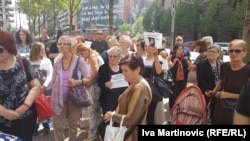 Roditelji nestalih beba na protestu u Beogradu 17. maja 2018.