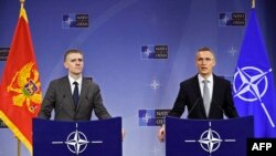 Brisel, crnogorski šef diplomatije Igor Lukšić i i generalni sekretar NATO-a Jens Stoltenberg
