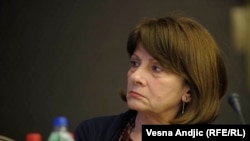 Jelica Minić takođe kaže kako se oportunizam Zapada ogleda u politici koja se svodi na to - samo da ne bude sukoba.