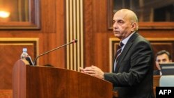 Isa Mustafa na sednici na kojoj je izglasano nepoverenje Vladi