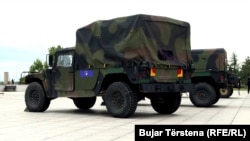 Automjetet "Humvee" të FSK-së