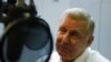 АҚШ Вакиллар палатаси вакили Дэн Бёртон президент Ислом Каримовга аталган мактубга имзо чеккан конгрессменлардан бири.