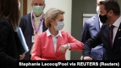 Брисел- претседателката на ЕК Урсула фон дер Лејен и прмиер на Луксембург Ксавиер Бетел, 17.07.2020
