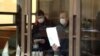 Адвокатлар айбланувчилар айбига иқрор бўлганини айтмоқда.