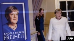 Бившата канцлерка на Германия Ангела Меркел на представянето на книгата си "Свобода" в Deutsches Theater в Берлин, Германия, 26 ноември 2024 г. 