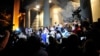 Beograd: Završen protest ispred Predsedništva, deo okupljenih probio zaštitnu ogradu