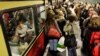 Женщинам пока что разрешен вход только в одну дверь электропоезда метро. Вход в кабинку машиниста для них закрыт
