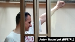 Oleg Sencov na sudu u Rostovu na Donu, 25. avgust 2015.
