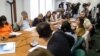 Нема фајде од задолжување за плати