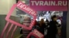 По слухам в сети, помещение "Дождя" уже готовится занять близкий Кремлю информационный телеканал 