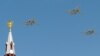 Bombardiere Tu-22 M3 deasupra Pieței Roșii de la Moscova