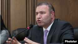 ԲՀԿ խորհրդարանական խմբակցության անդամ Միքայել Մելքումյանը: