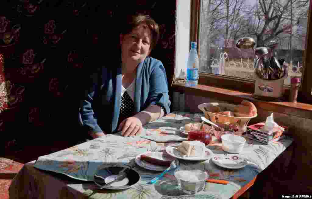 Doctorița Asmik Saryan, astăzi proprietara unei case pentru turiști la Shusha.
