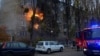 Жилищна кооперация, поразена от руска ракета при масирания обстрел във вторник.