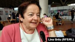 Traducătoarea Libuše Valentová, la târgul de carte de la Praga