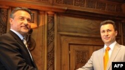 Се подготвуваат ли за двобој? Претсдателите на ВМРО ДПМНЕ и СДСМ Груевски и Црвенковски