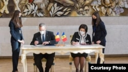 Prim-miniștrii Natalia Gavrilița și Nicolae Ciucă