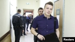 Новинарот и опозициски активист Раман Пратасевич 
