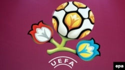 Ukraine -- The official logo of EURO 2012 unveiled in Kyiv, 14Dec2009