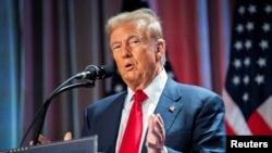Președintele american Donald Trump susține o conferință de presă la Mar-a-Lago. (fotografie de arhivă)