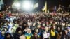 Тиснути на владу треба, але не можна нищити державу – Іллєнко