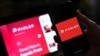  A Parler közösségi oldalt januárban a Google és az Apple is törölte a boltjából.
