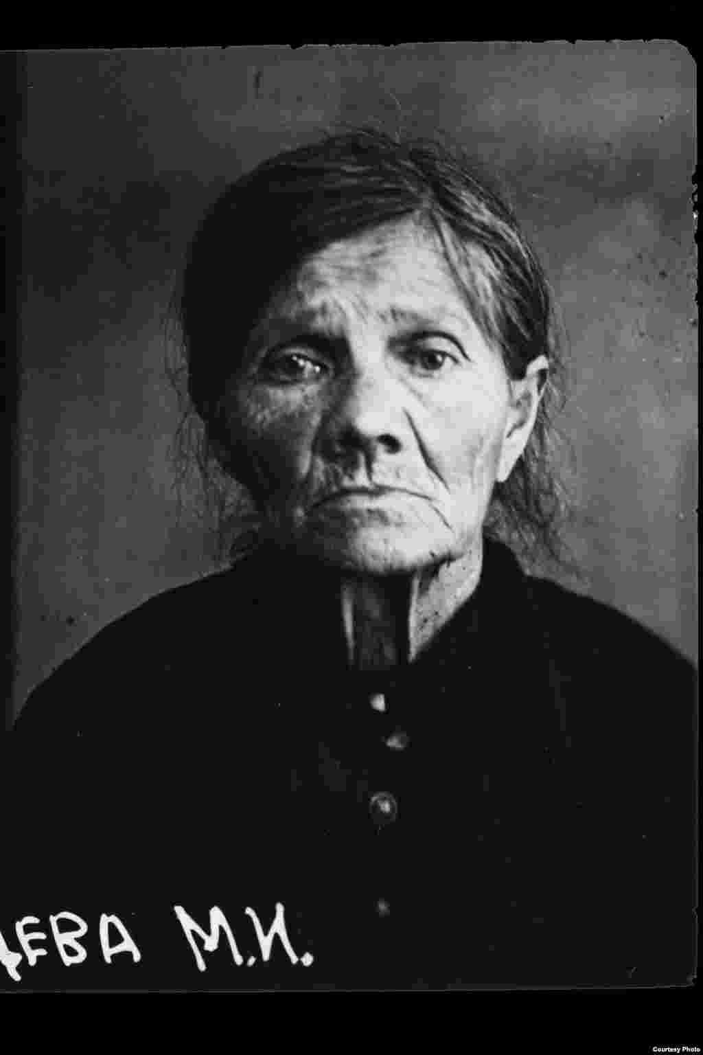 Marfa Ilicina Riazanțeva: rusoaiscă; născută &icirc;n 1866 la Mahacikala, Tverskaia Oblast; fără studii; fără afiliere politică; pensionară; adresa -&nbsp; str Meshchanskaya nr 1, 62/26, Moscova. Arestată la 27 august , 1937. Condamnată la moarte &icirc;n 8 octombrie 1937. Executată &icirc;n 11 octombrie 1937. Reabilitată &icirc;n 1989.