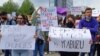 Protestë në Prishtinë kundër abuzimeve seksuale, maj 2021.
