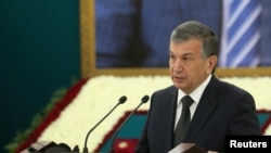 Шавкат Мирзияев – временно исполняющий обязанности президента Узбекистана. 