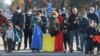 Aderarea României la OCDE reprezintă o restanță a clasei politice, alături de aderarea la spațiul Schengen. Imagine de la 1 Decembrie, ziua în care politicienii vorbesc în fiecare an despre idealurile naționale și marile obiective. 