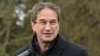 Völner Pál fideszes országgyűlési képviselő, az Igazságügyi Minisztérium parlamenti államtitkára beszédet mond a Pilismaróton tartott faültetésen 2021. december 1-jén.