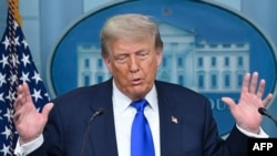 Američki predsjednik Donald Trump govori na konferenciji za novinare u Bijeloj kući 27. juna u Washingtonu