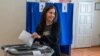 Prezență record în R. Moldova în turul II al prezidențialelor românești. Peste 103 mii de alegători au votat până duminică la prânz 