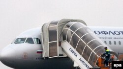 Российский А-320 добрался до Женевы с 11-часовым опозданием и потерей списочного состава пассажиров, и вернулся в Москву