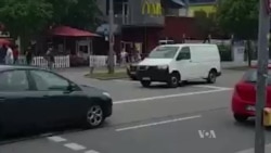 Очевидец го сними почетокот на пукањето во Минхен