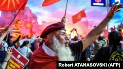 Protesta në Shkup kundër ndryshimit të emrit të shtetit. 