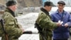 Россия, как участник Конвенции Совета Европы, не может передавать данные о гражданине третьей стороне, а с его согласия, считают «единоосы», – может