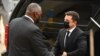 Lloyd Austin amerikai védelmi miniszter fogadja Volodimir Zelenszkij ukrán elnököt a Pentagonban 2021. augusztus 31-én