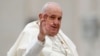 Papa Francisc (1936-2025) într-o fotografie din Piața Sfântului Petru de la Vatican, pe 31 martie 2024, duminica Paștelul de anul trecut.