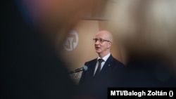 Varga Zs. András alkotmánybíró beszédet mond egy nemzetközi konferencián Budapesten, 2019. április 8-án.